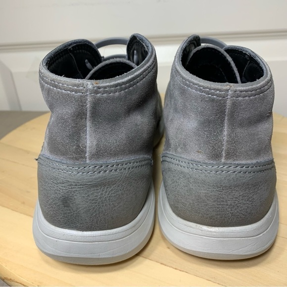 CROCS Kinsale Gray Chukka Suede Leather Triple Comfort Boots Slip On Shoes Sz 10 - Picture 4 of 15